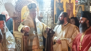 Μέσα σε πανηγυρικό κλίμα εορτάστηκε η μνήμη του Αγίου στην Ιερά Μονή Αγίου Χαραλάμπους - Λευκών Αυλωναρίου
