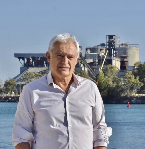 Ο Γιώργος Σπύρου:  Τι τρέχει με το εργοστάσιο Τσιμέντου;