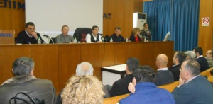 Μετά τη σύσκεψη στο Επιμελητήριο για το ασφαλιστικό προχωρούν σε ψήφισμα διαμαρτυρίας οι φορείς του Νομού